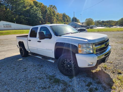 Used 2011 Chevrolet Silverado 1500 LT w/ All-Star Edition image 4