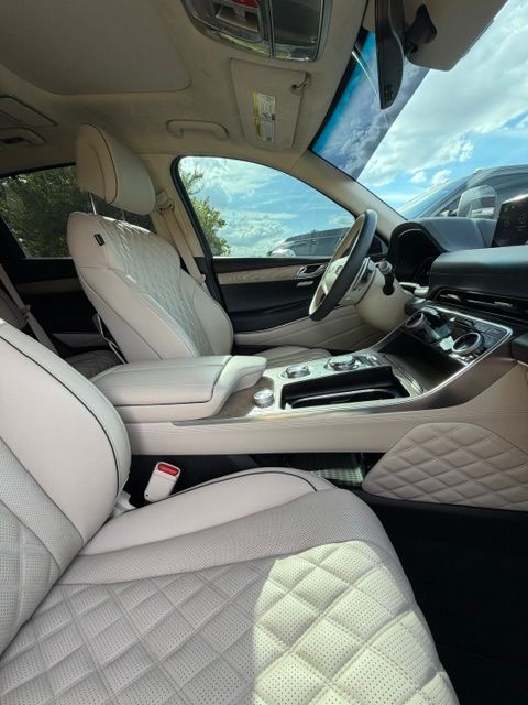 Used 2023 Genesis GV80 3.5T w/ Prestige Package AWD/4WD image 10