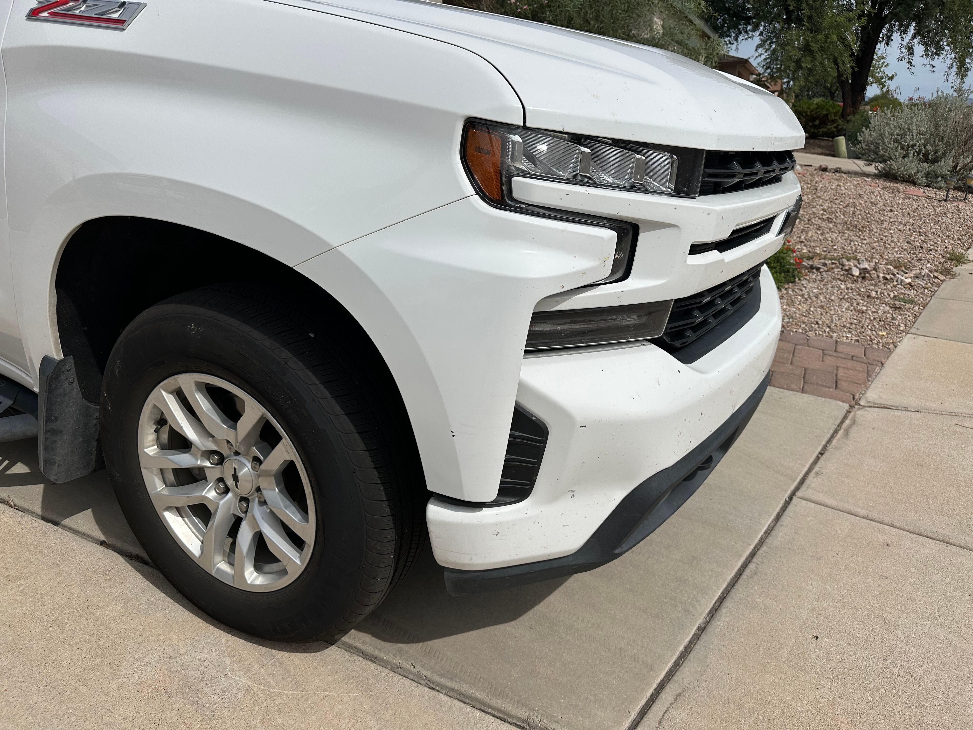 Used 2021 Chevrolet Silverado 1500 RST w/ Z71 Off-Road Package AWD/4WD image 5