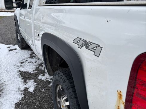 Used 2009 Chevrolet Silverado 2500 LTZ w/ Safety Package image 6