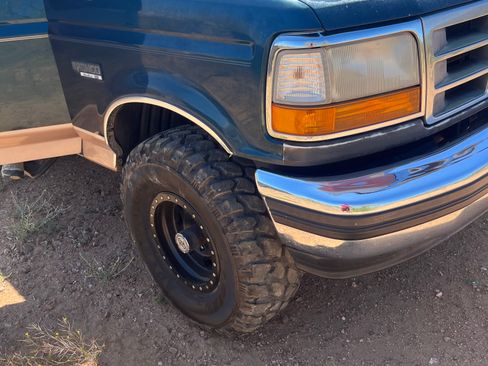Used 1994 Ford Bronco AWD/4WD image 2