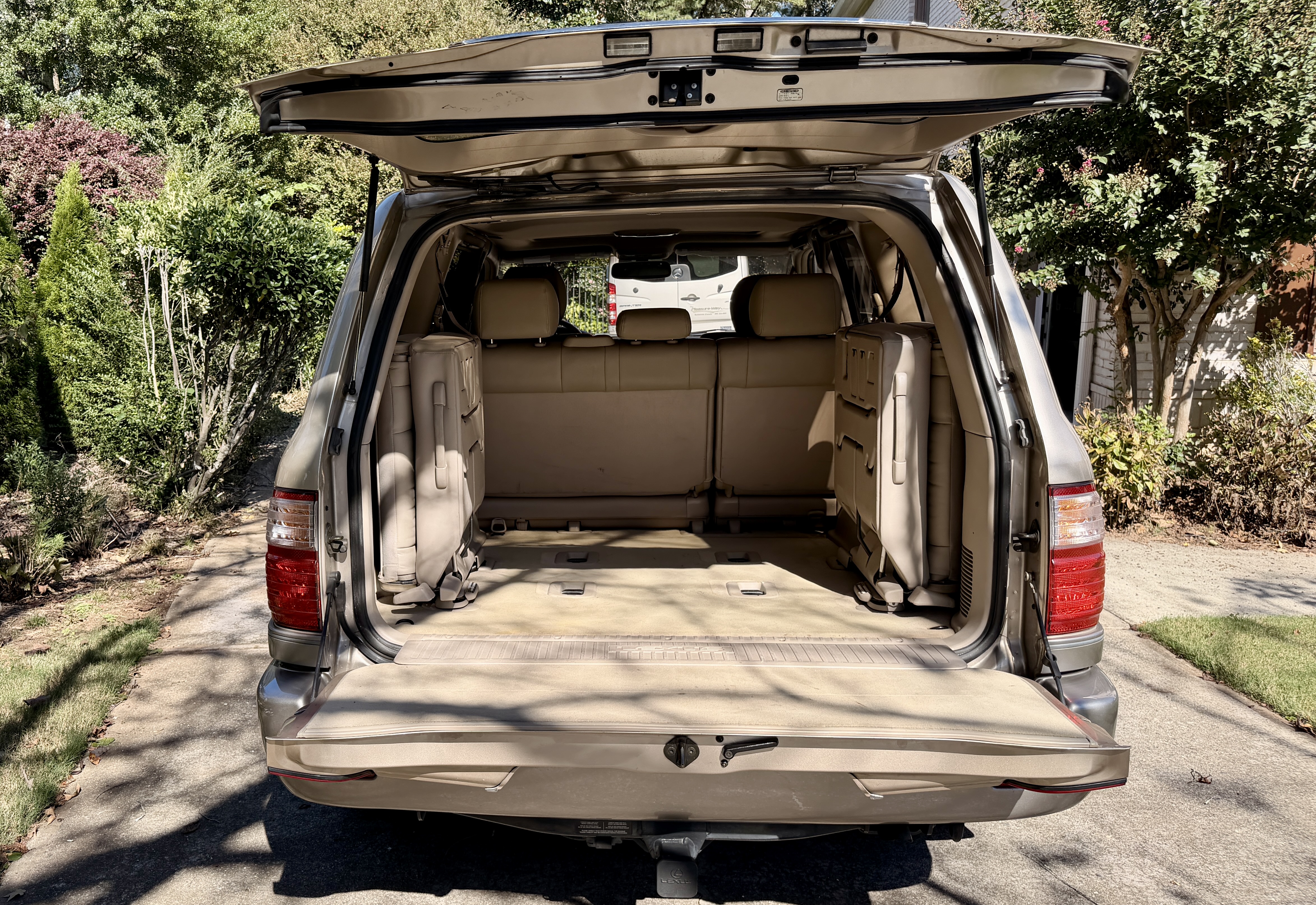 Used 2000 Lexus LX 470 4WD image 16
