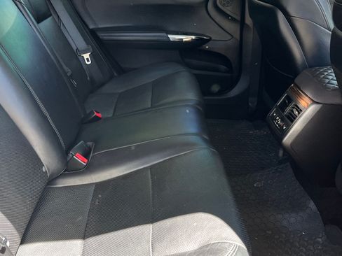 Used 2015 Toyota Avalon Limited image 10