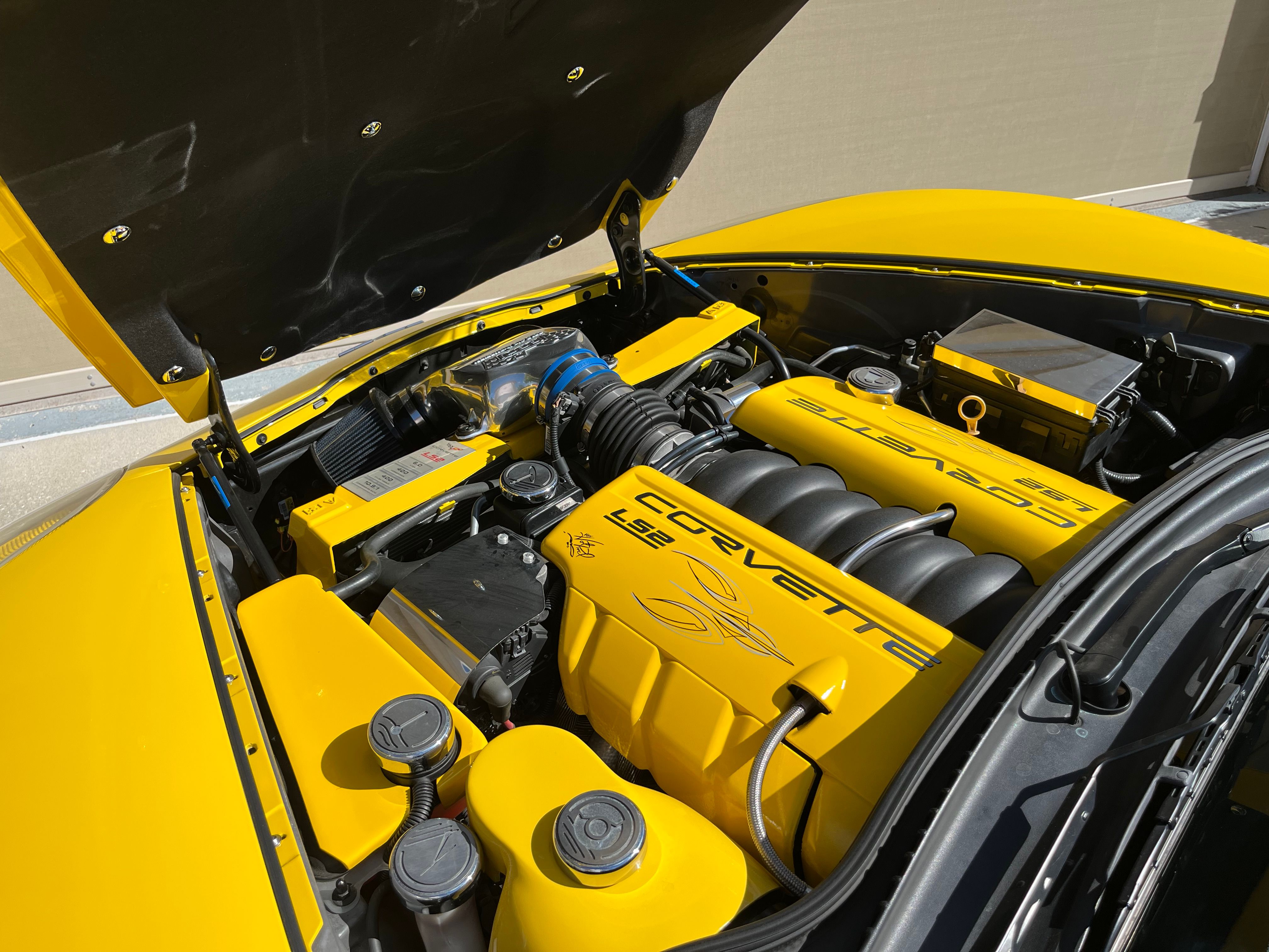 Used 2007 Chevrolet Corvette Coupe w/ Preferred Equipment Group RWD image 9