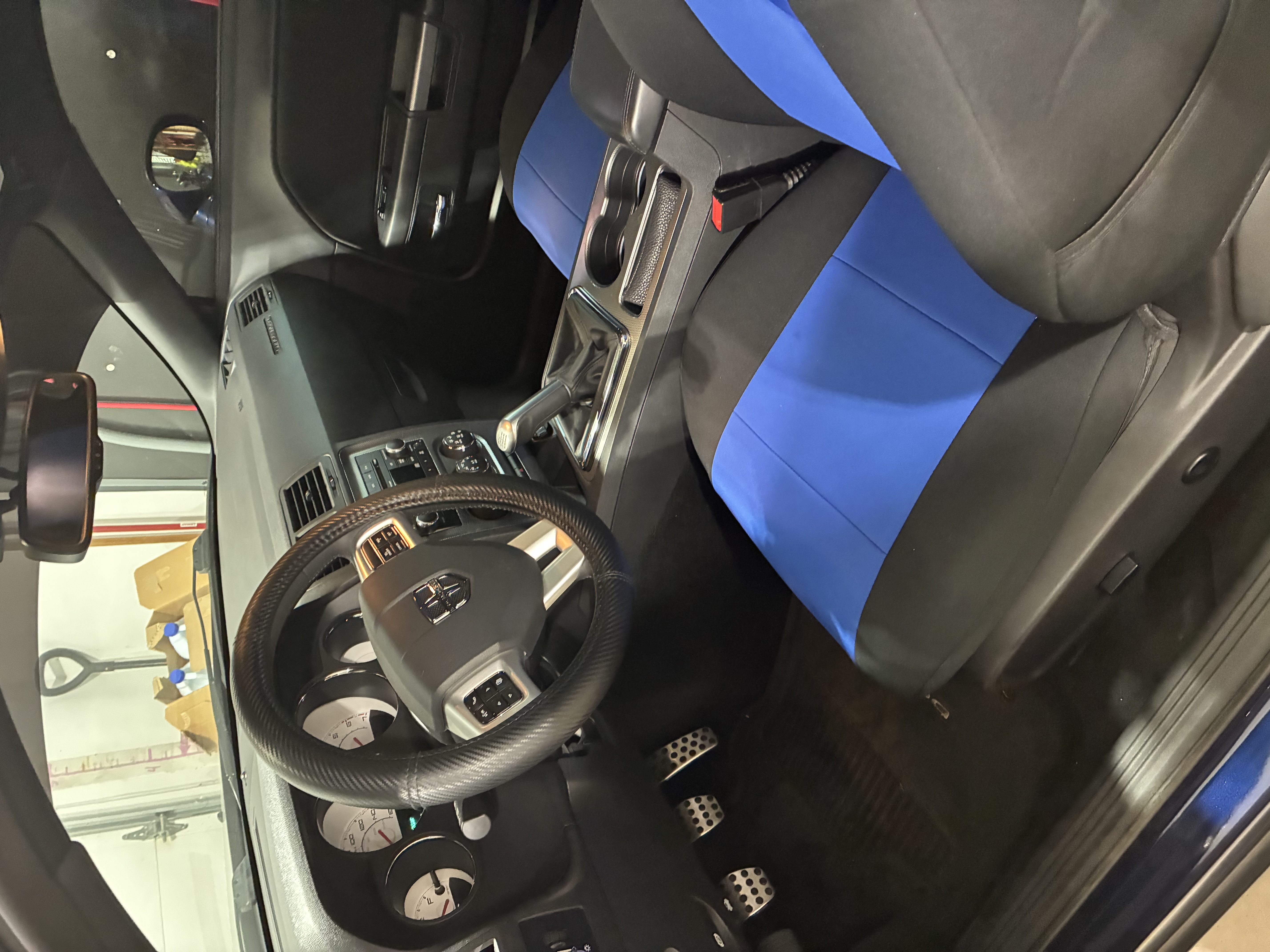 Used 2014 Dodge Challenger R/T RWD image 7