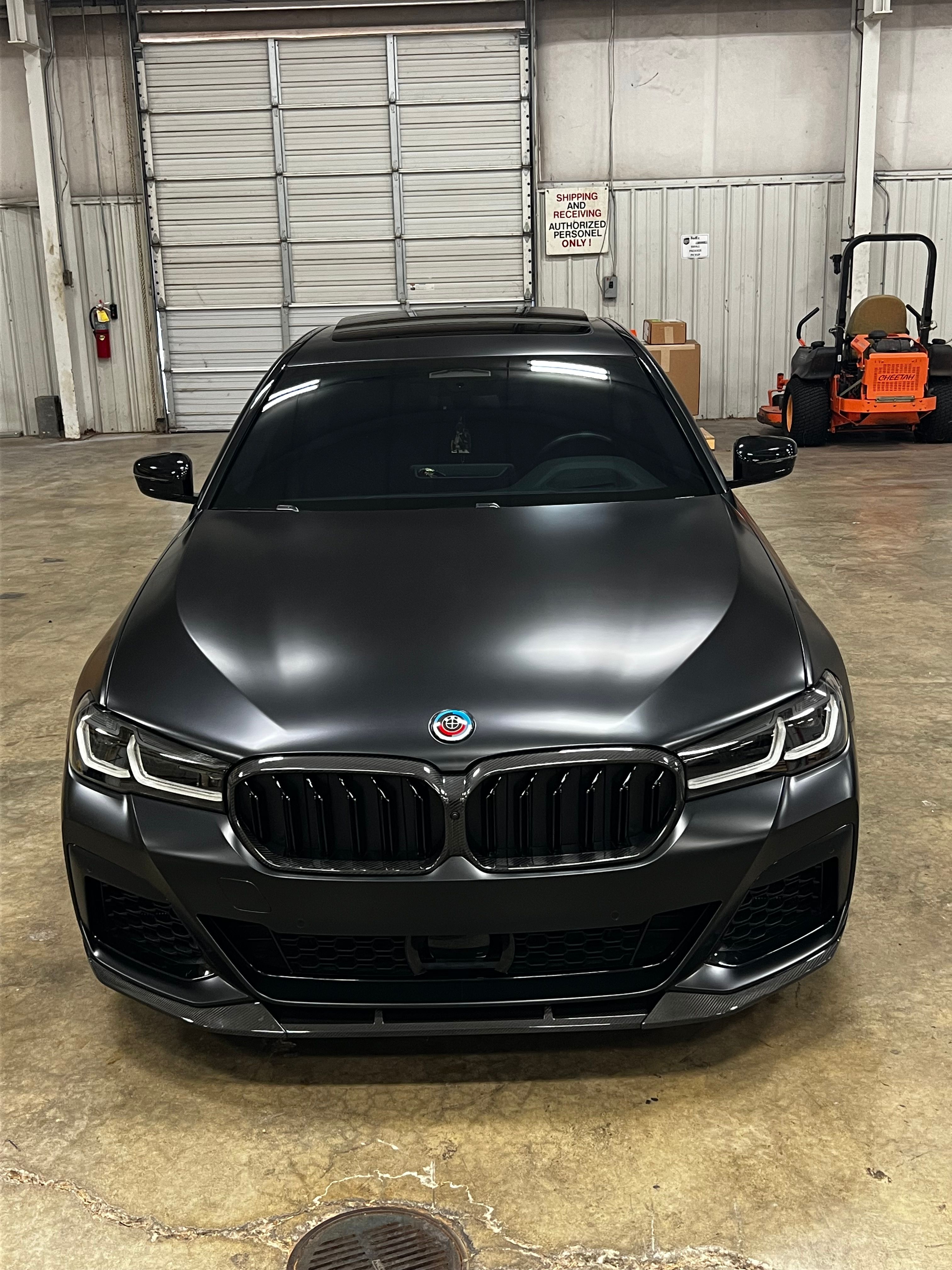 Used 2023 BMW M550i xDrive w/ Dynamic Handling Package AWD/4WD image 21