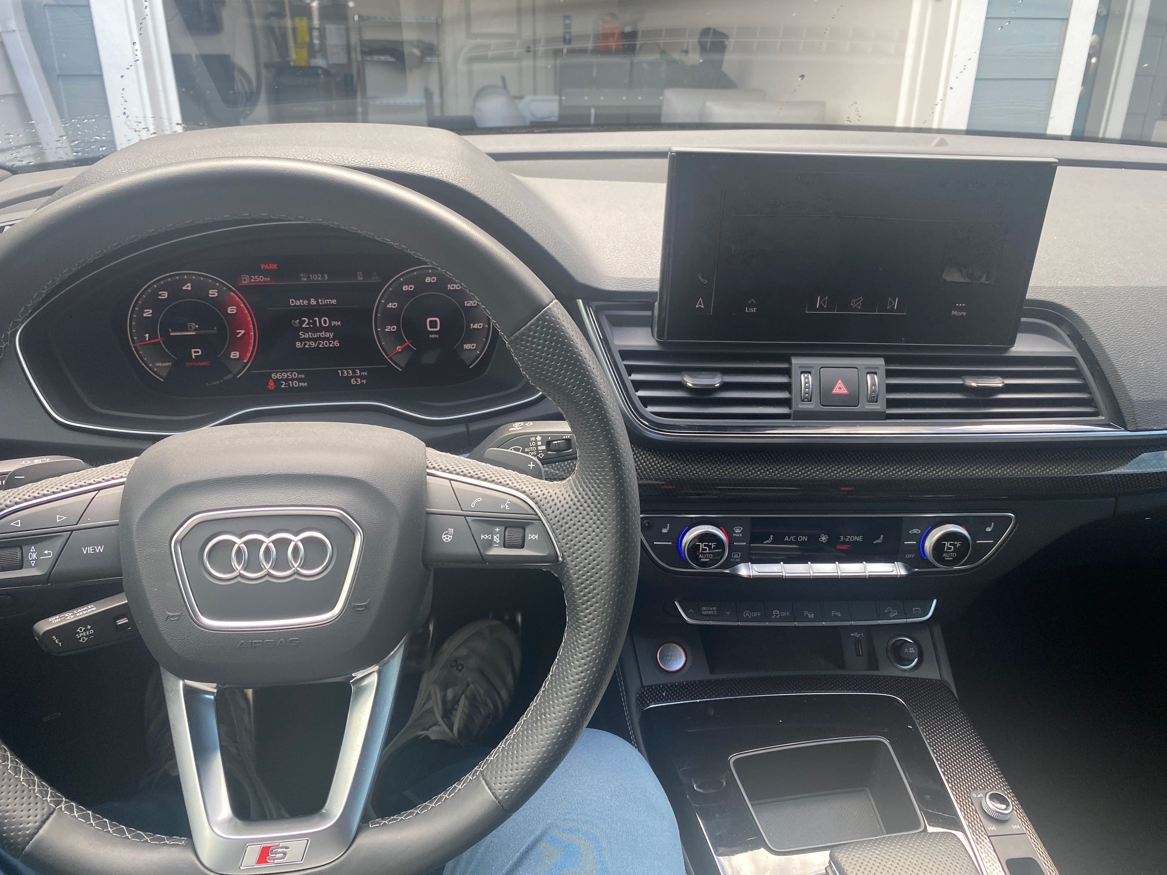 Used 2022 Audi SQ5 Prestige AWD/4WD image 10