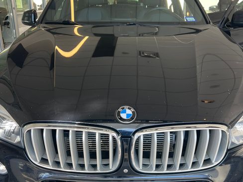 Used 2017 BMW X5 xDrive40e image 4