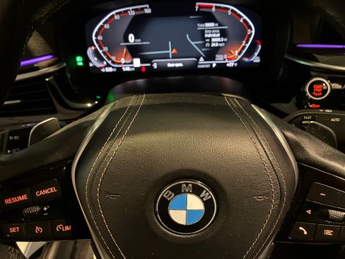 Used 2021 BMW 530i 530i Sedan 4D w/ Convenience Package image 11