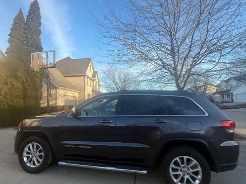 Used 2016 Jeep Grand Cherokee Laredo w/ Quick Order Package 23E image 11