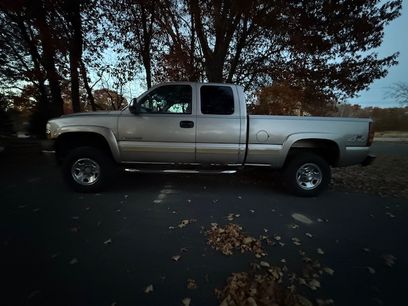 Used 2001 Chevrolet Silverado 2500 4x4 Extended Cab
