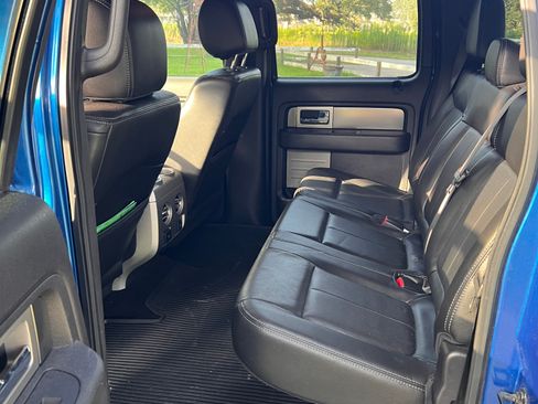 Used 2014 Ford F150 FX4 w/ Equipment Group 402A Luxury AWD/4WD image 14