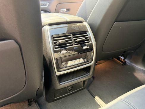 Used 2021 BMW X5 M50i w/ Executive Package AWD/4WD image 22
