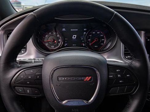 Used 2021 Dodge Charger SXT w/ Blacktop Package image 15