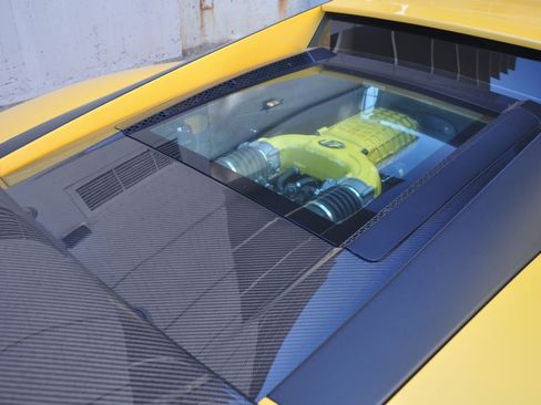 Used 2012 Lamborghini Gallardo LP 570-4 Super Trofeo Stradale image 5