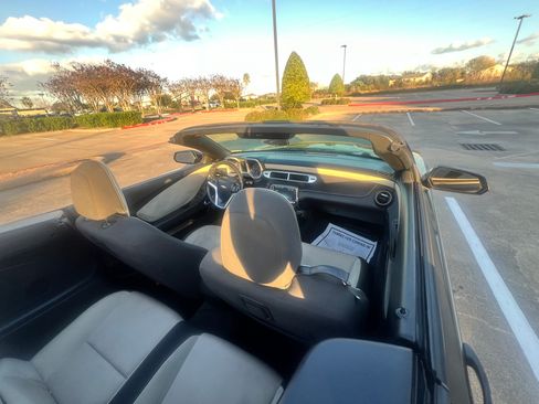 Used 2014 Chevrolet Camaro LT image 24