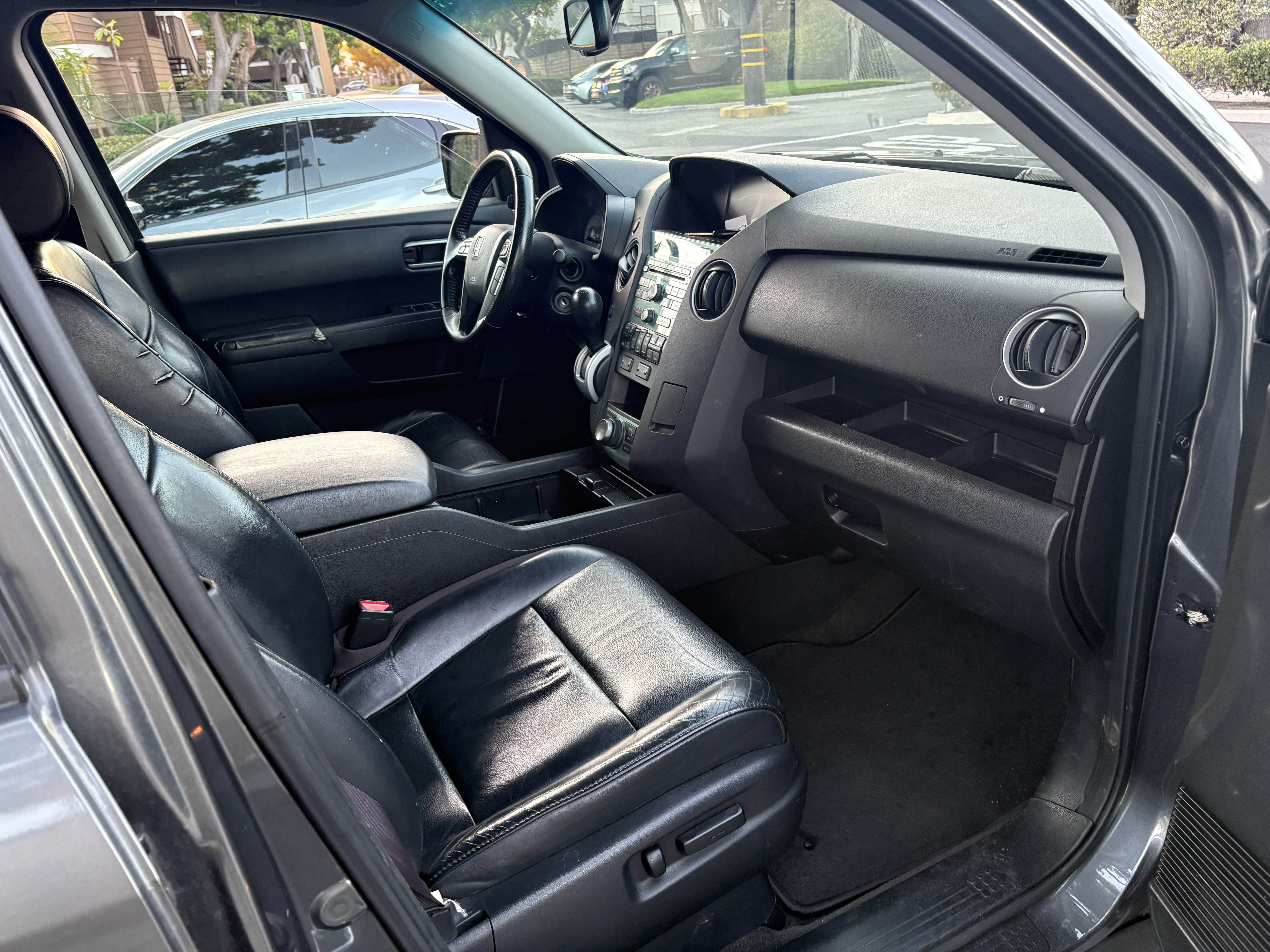Used 2011 Honda Pilot EX-L image 8