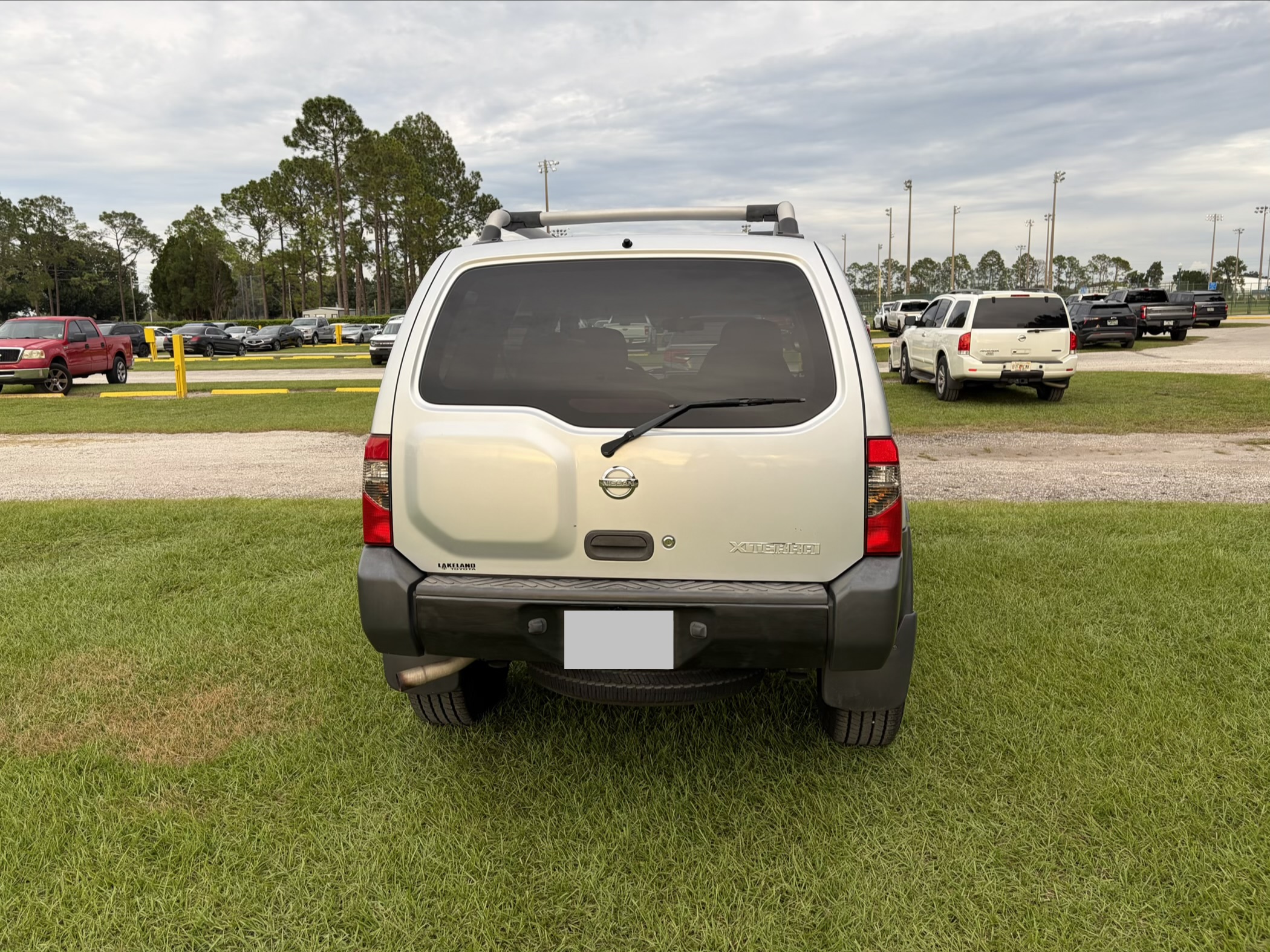 Used 2002 Nissan Xterra XE RWD image 4
