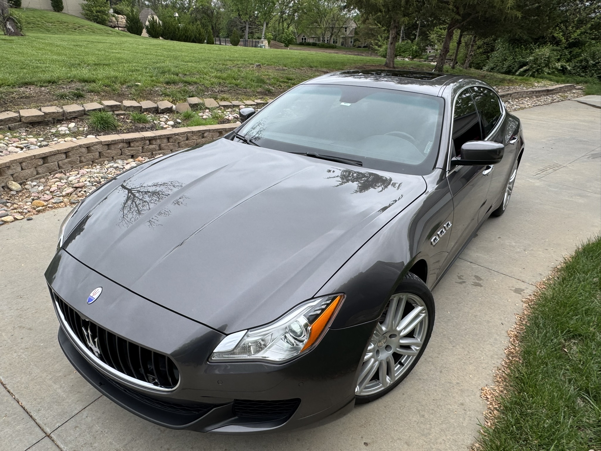 Used 2016 Maserati Quattroporte S RWD image 2