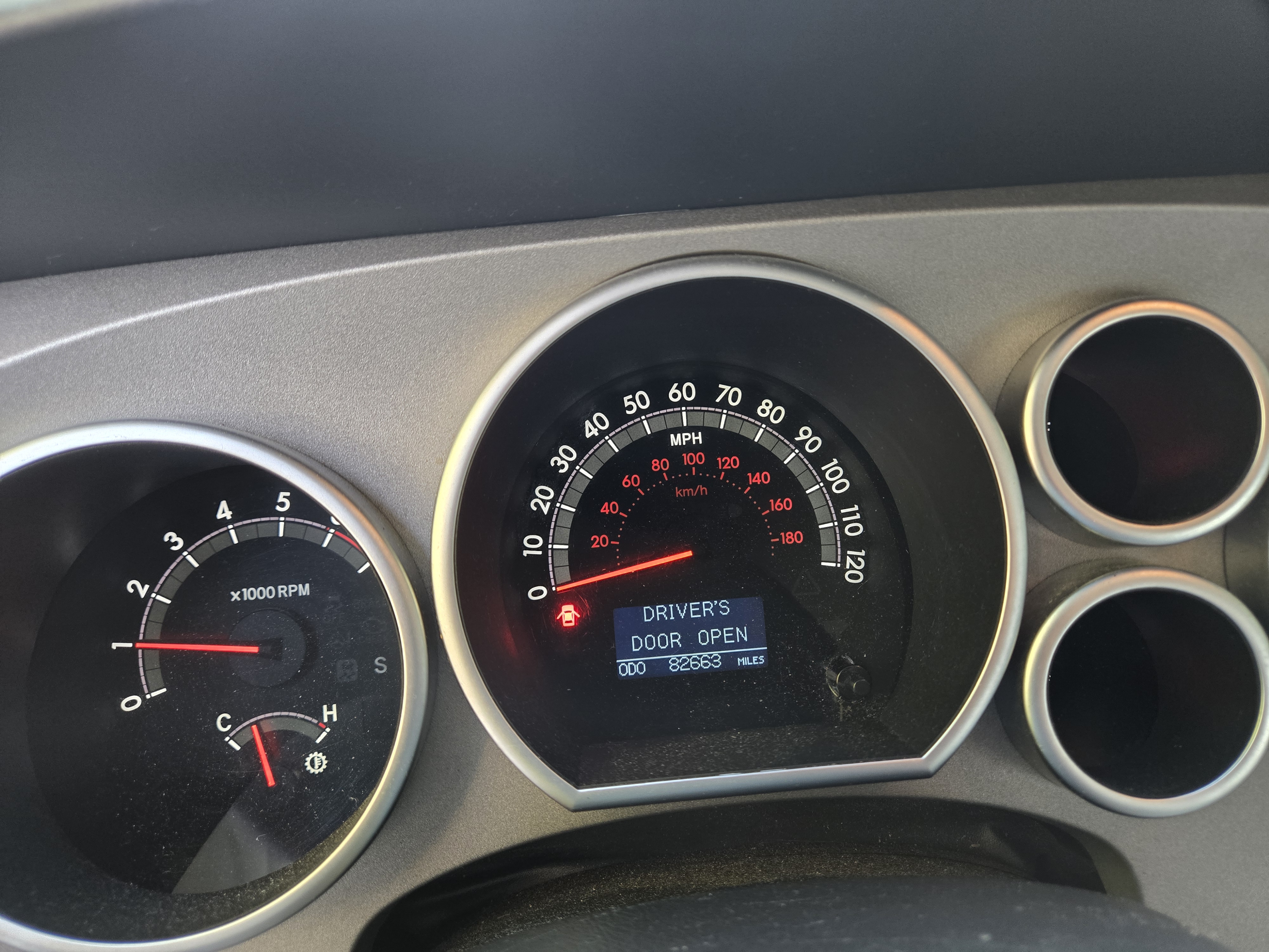 Used 2012 Toyota Tundra Limited w/ Platinum Pkg RWD image 14