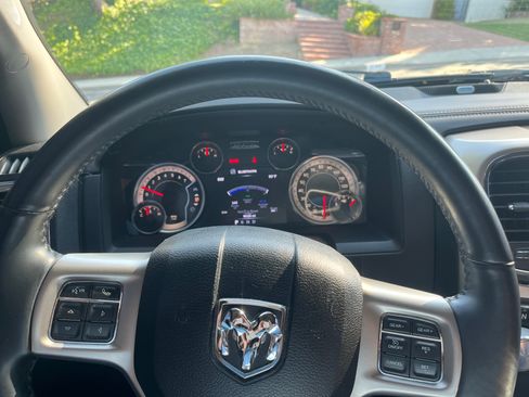 Used 2015 RAM 1500 Laramie w/ Convenience Group RWD image 15