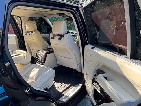 Used 2015 Land Rover Range Rover Long Wheelbase Supercharged image 10