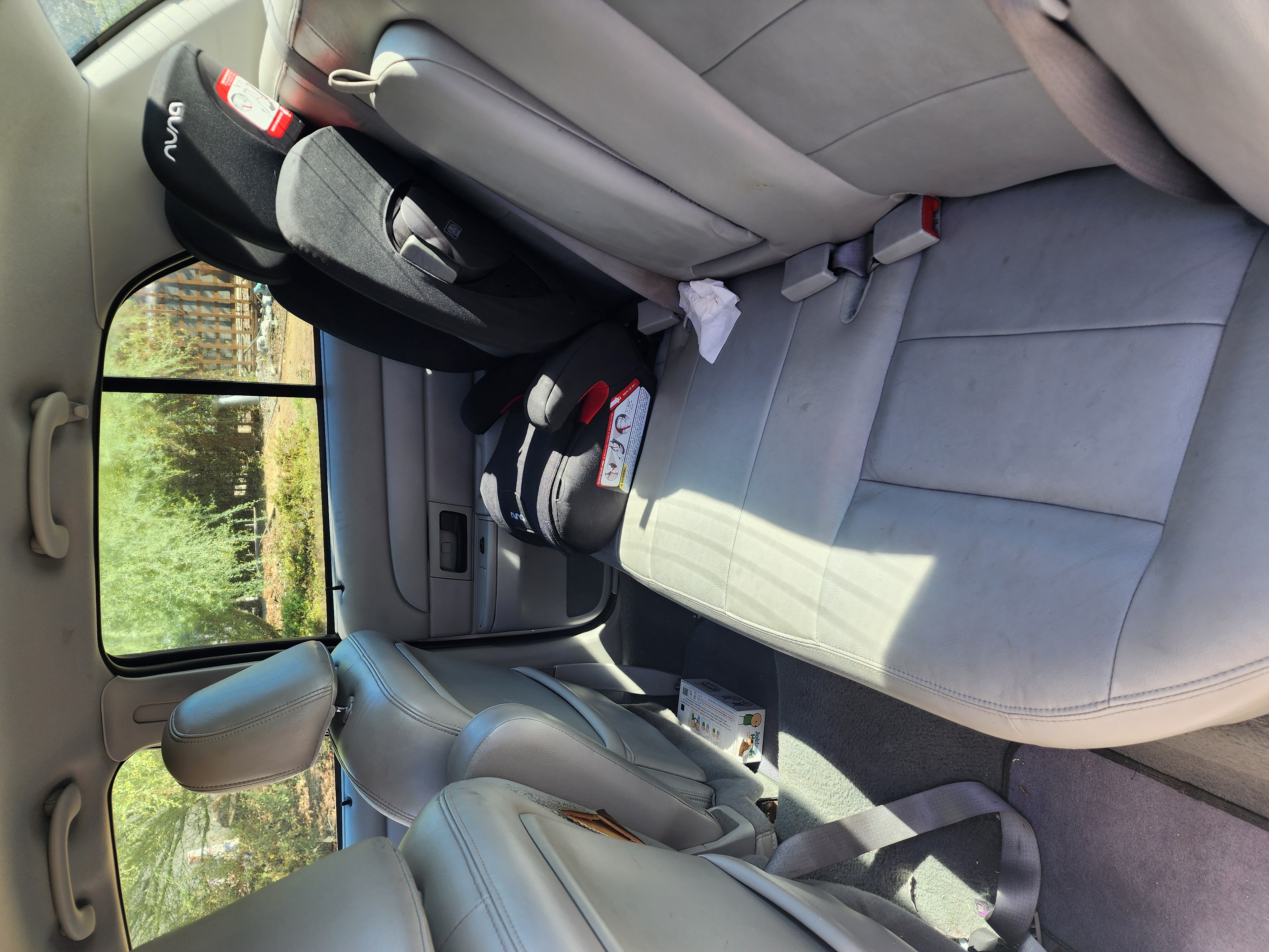 Used 2005 Ford Crown Victoria LX RWD image 12