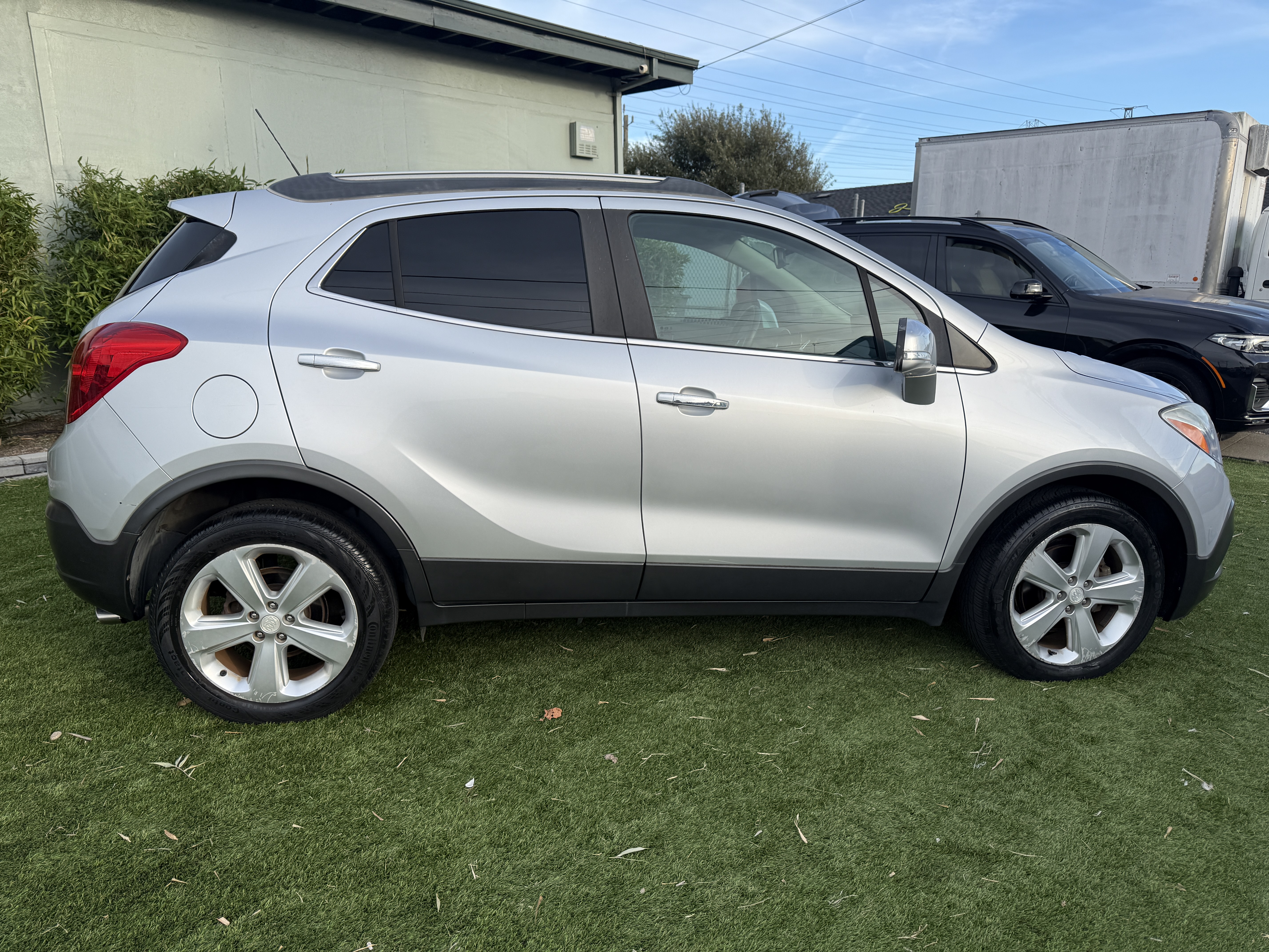 Used 2016 Buick Encore FWD image 5
