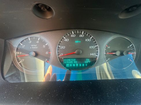 Used 2007 Chevrolet Impala LT image 14