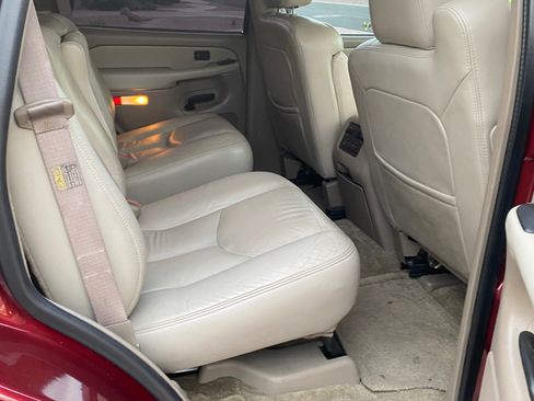 Used 2003 Chevrolet Tahoe LT image 17