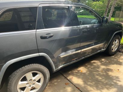 Used 2011 Jeep Grand Cherokee Laredo