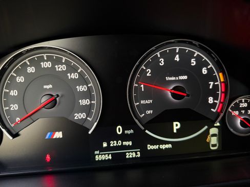 Used 2016 BMW M4 Coupe 2D image 23