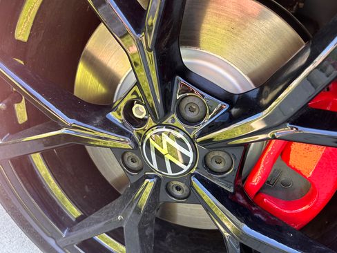 Used 2024 Volkswagen GTI Autobahn image 2