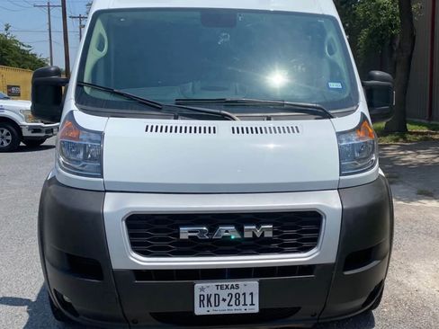 Used 2021 RAM ProMaster 2500 w/ Convenience Group image 9