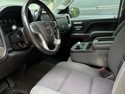 Used 2015 GMC Sierra 1500 SLE w/ SLE Value Package AWD/4WD image 8