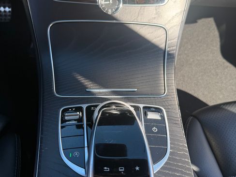 Used 2016 Mercedes-Benz C 300 Sedan image 15