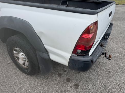 Used 2006 Toyota Tacoma PreRunner image 4