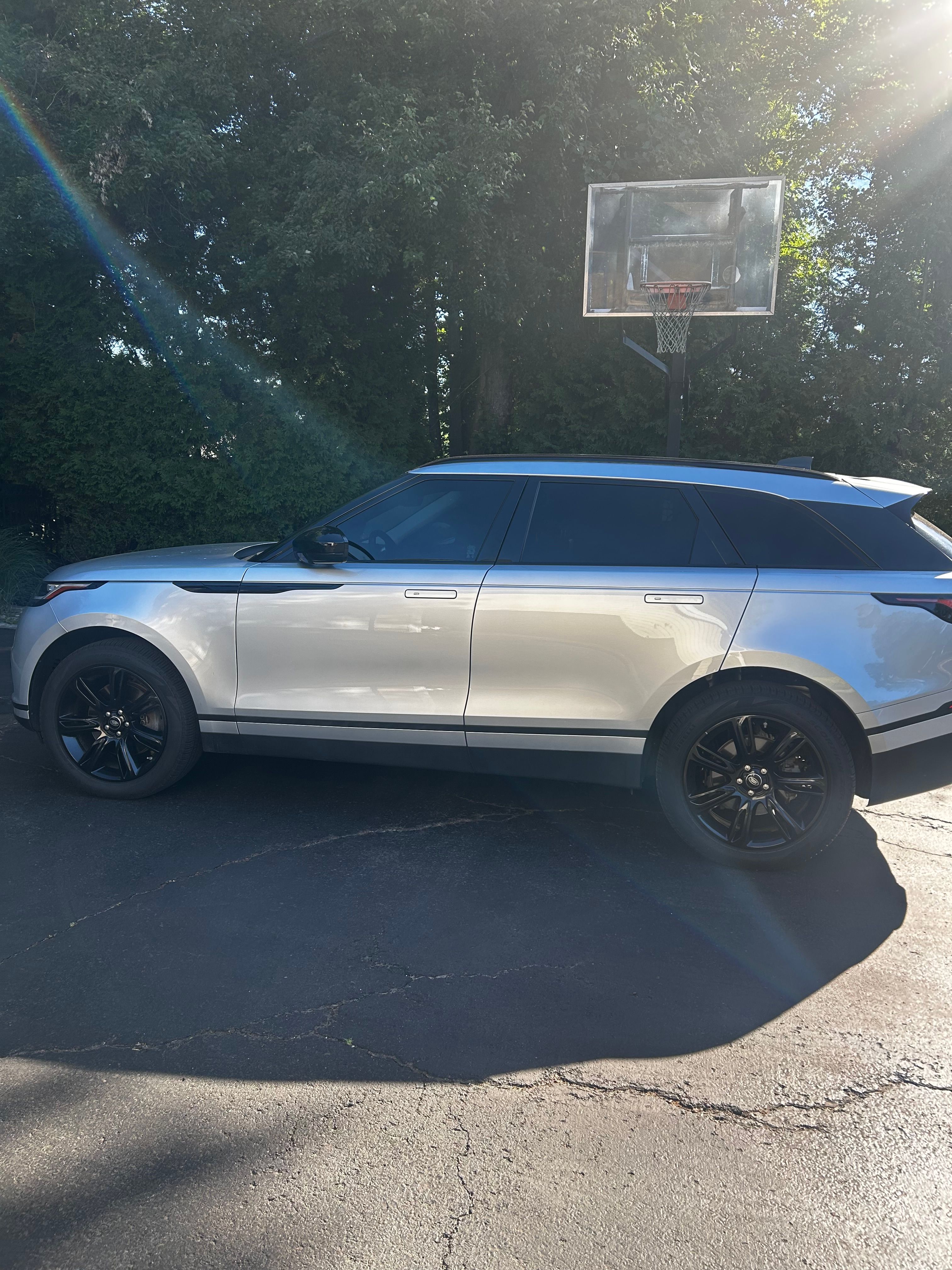Used 2019 Land Rover Range Rover Velar S AWD/4WD image 10