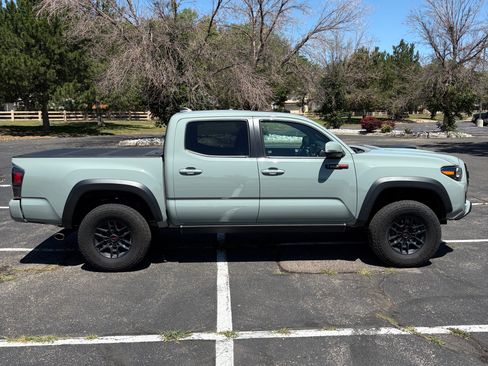 Used 2021 Toyota Tacoma TRD Pro AWD/4WD image 5