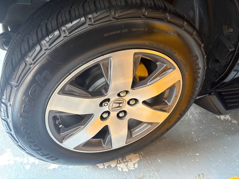 Used 2014 Honda Pilot Touring image 17