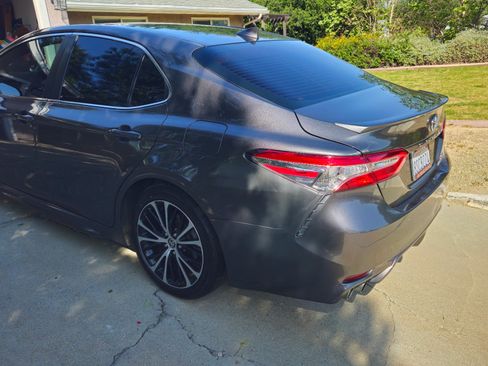 Used 2020 Toyota Camry SE w/ Preferred Accessory Package image 8