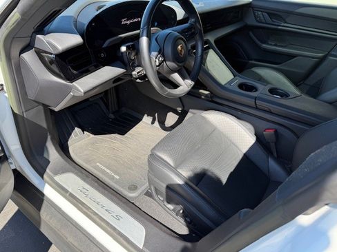 Used 2023 Porsche Taycan 4S image 7
