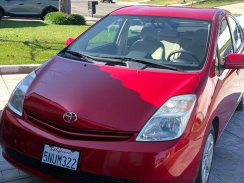 Used 2005 Toyota Prius image 1