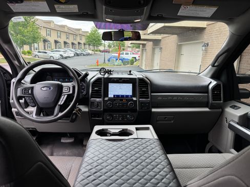 Used 2019 Ford F250 XLT AWD/4WD image 15