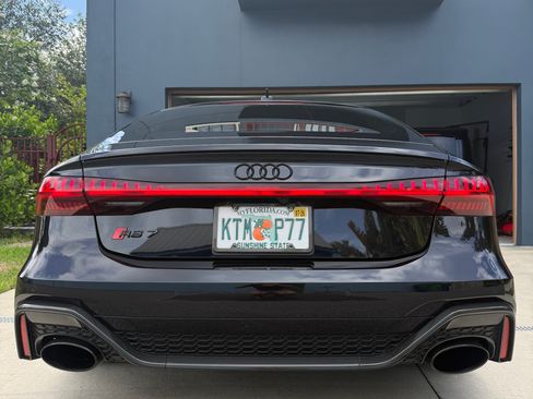 Used 2021 Audi RS 7 Sportback w/ Carbon Optic Package AWD/4WD image 6