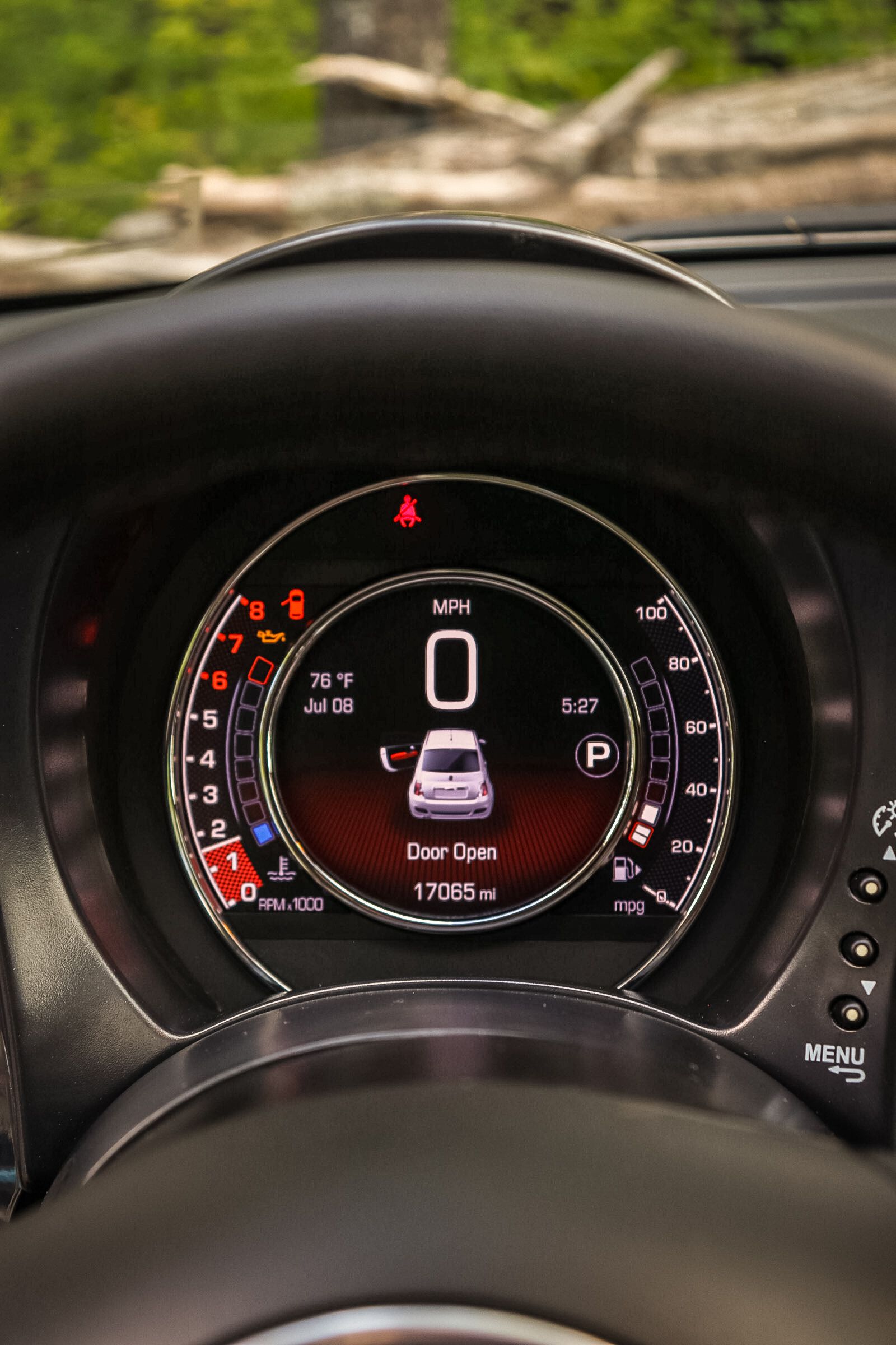 Used 2018 FIAT 500 Lounge FWD image 8