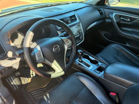 Used 2016 Nissan Altima 2.5 SL image 9