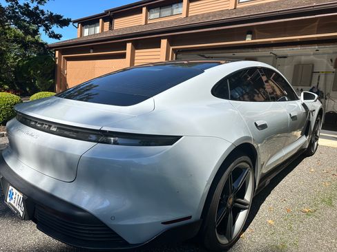 Used 2021 Porsche Taycan Turbo S image 5