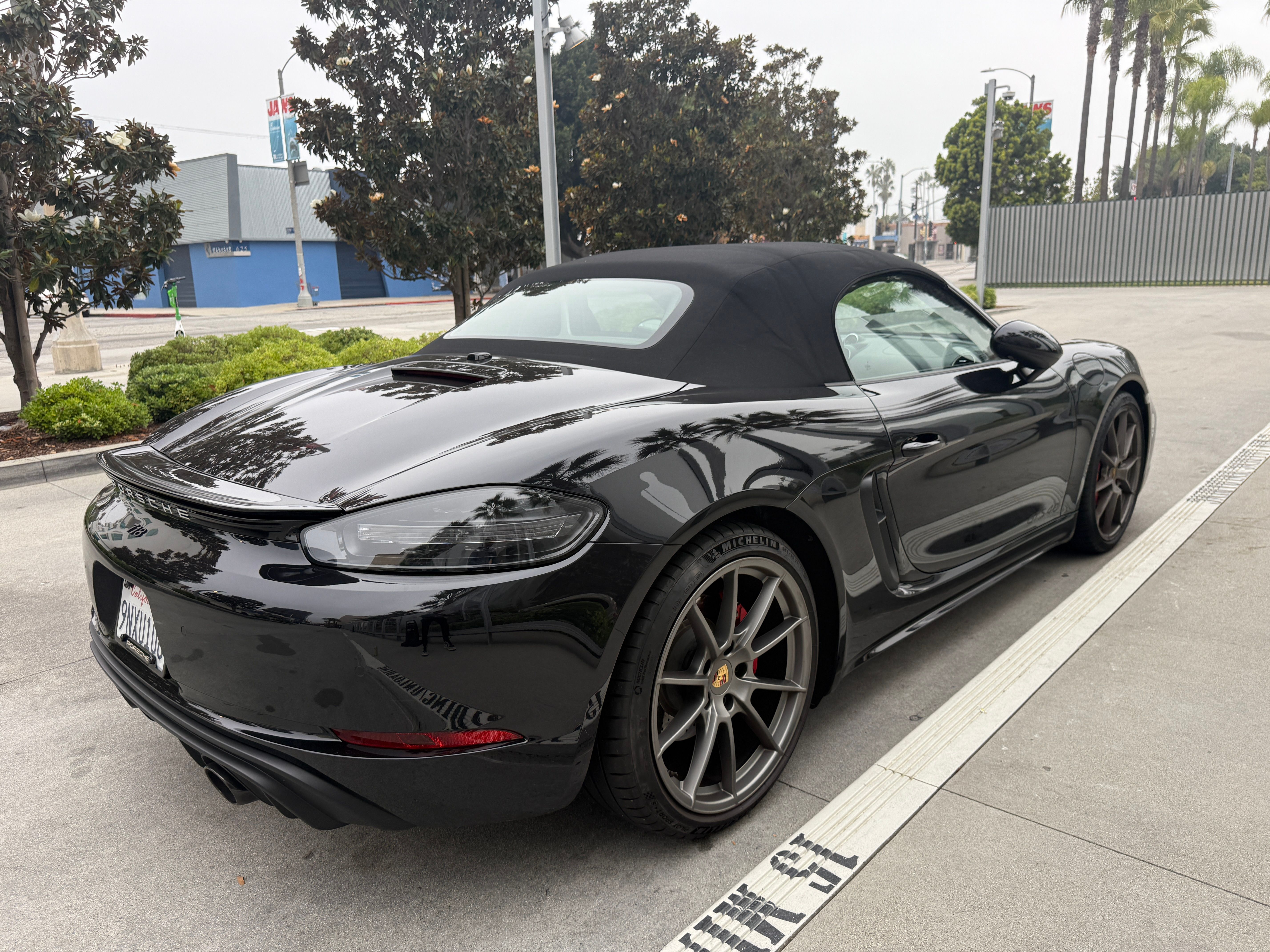 Used 2024 Porsche 718 Boxster GTS RWD image 23