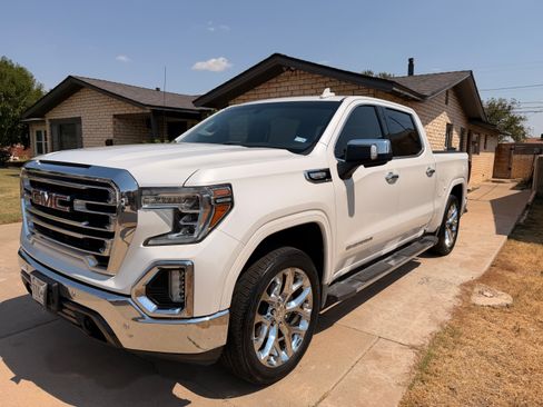Used 2019 GMC Sierra 1500 SLT RWD image 1